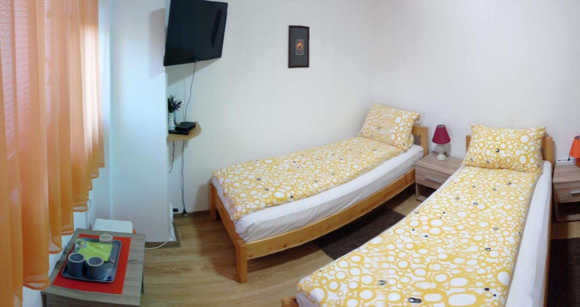 Apartamento Sobe Ana Sombor Exterior foto
